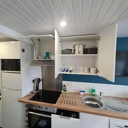 T2 Guynemer Rdc Wifi A 80m Linge De Lit Fourni Daire *