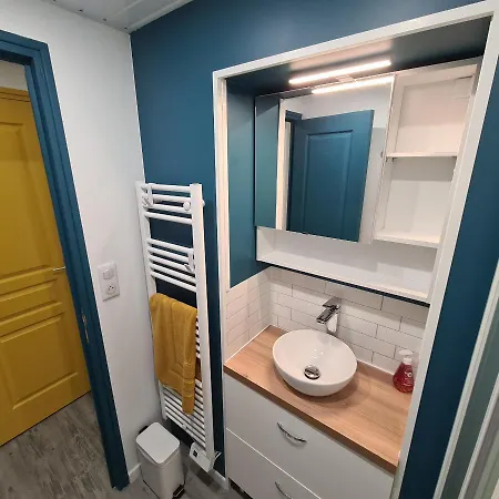 T2 Guynemer Rdc Wifi A 80m Linge De Lit Fourni Les Sables-dʼOlonne