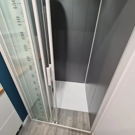 Daire T2 Guynemer Rdc Wifi A 80m Linge De Lit Fourni